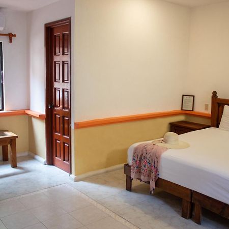 Hotel Vista Caribe 5Ta Av A 5 Pasos De La Playa Playa del Carmen Eksteriør bilde