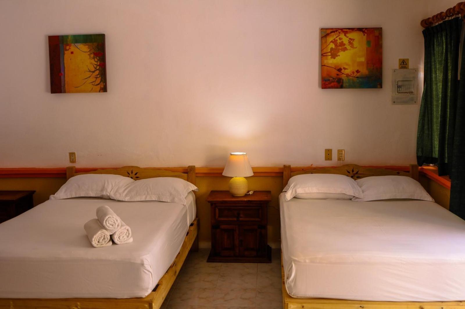 Hotel Vista Caribe 5Ta Av A 5 Pasos De La Playa Playa del Carmen Eksteriør bilde