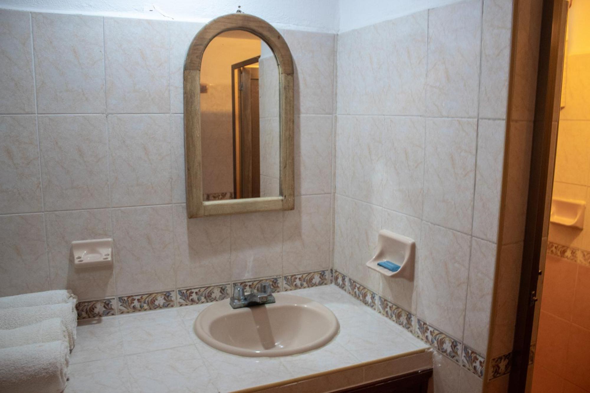 Hotel Vista Caribe 5Ta Av A 5 Pasos De La Playa Playa del Carmen Eksteriør bilde