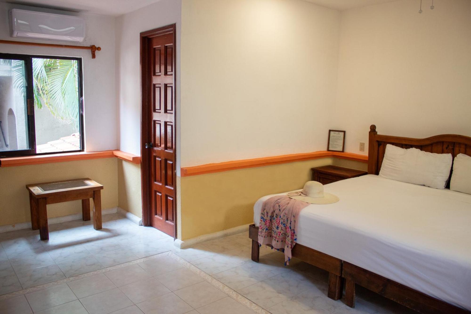 Hotel Vista Caribe 5Ta Av A 5 Pasos De La Playa Playa del Carmen Eksteriør bilde
