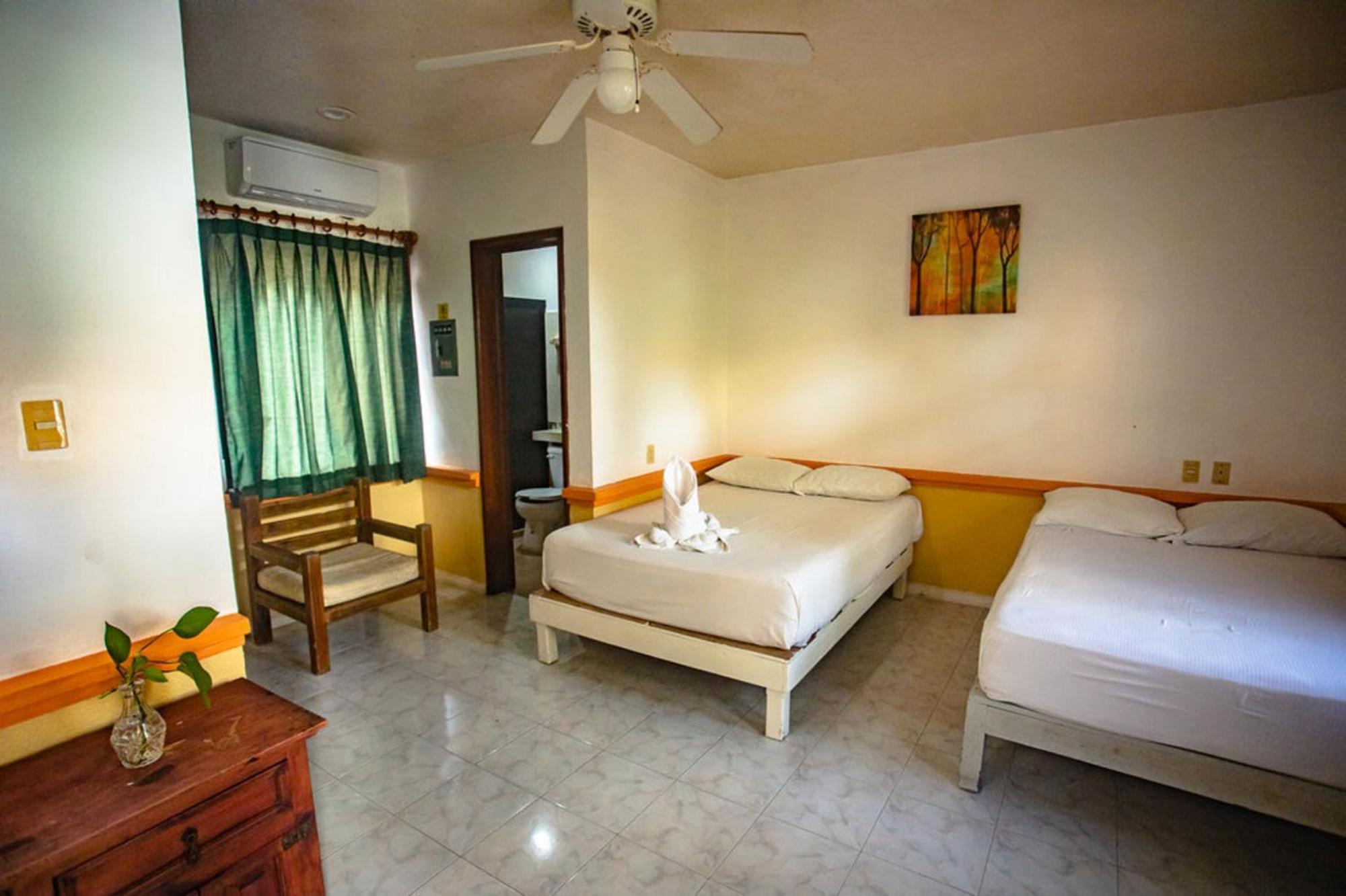 Hotel Vista Caribe 5Ta Av A 5 Pasos De La Playa Playa del Carmen Eksteriør bilde