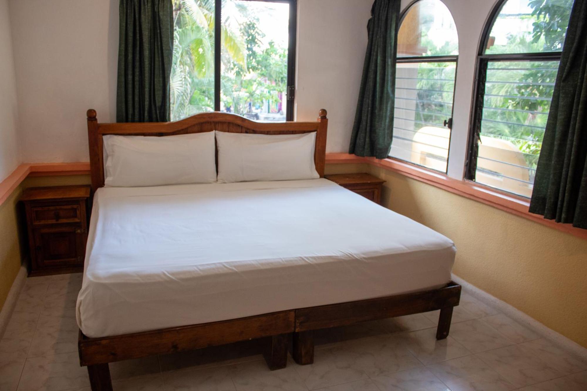 Hotel Vista Caribe 5Ta Av A 5 Pasos De La Playa Playa del Carmen Eksteriør bilde