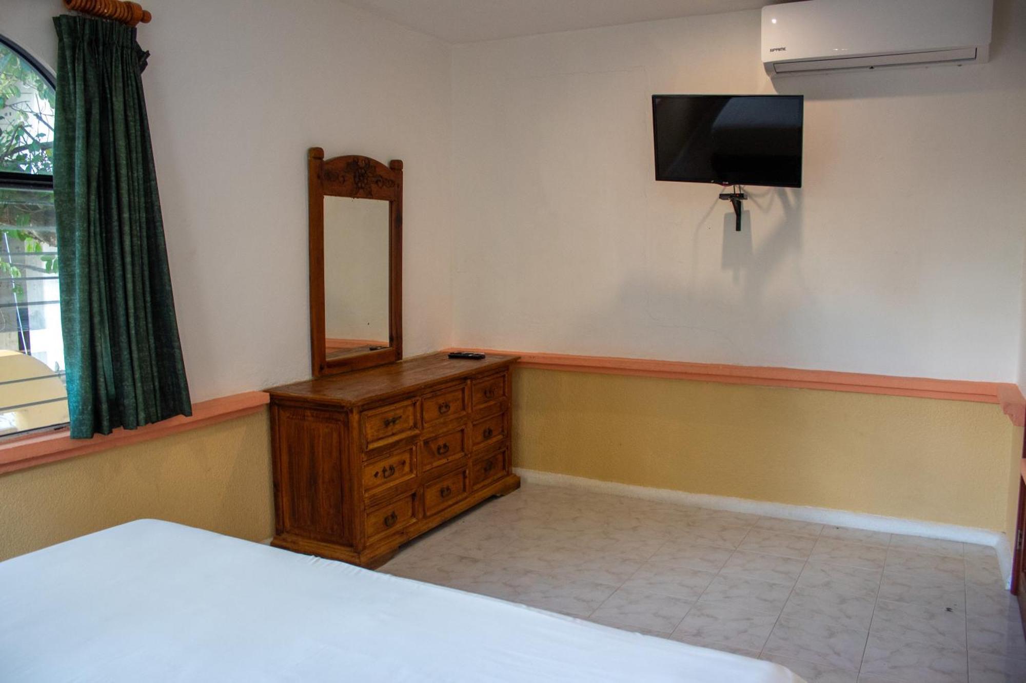 Hotel Vista Caribe 5Ta Av A 5 Pasos De La Playa Playa del Carmen Eksteriør bilde