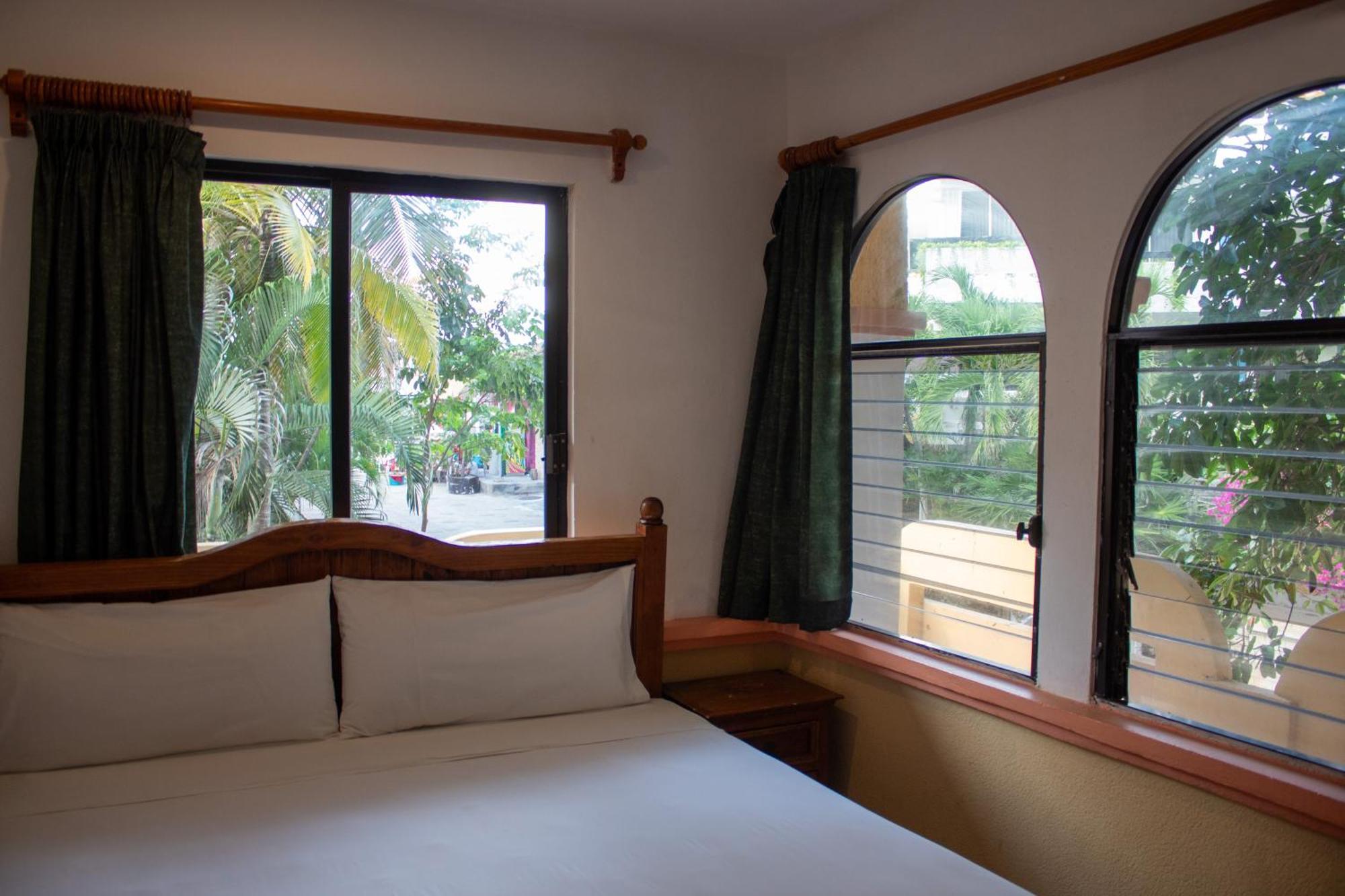 Hotel Vista Caribe 5Ta Av A 5 Pasos De La Playa Playa del Carmen Eksteriør bilde