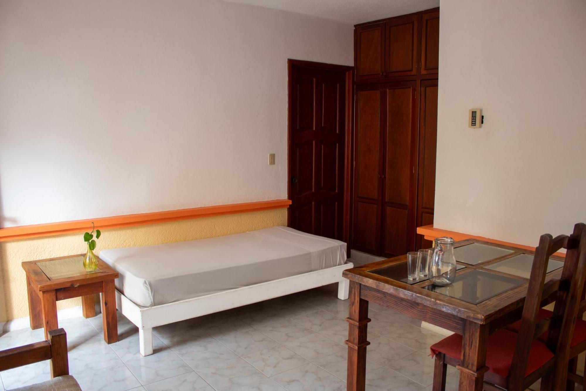Hotel Vista Caribe 5Ta Av A 5 Pasos De La Playa Playa del Carmen Eksteriør bilde