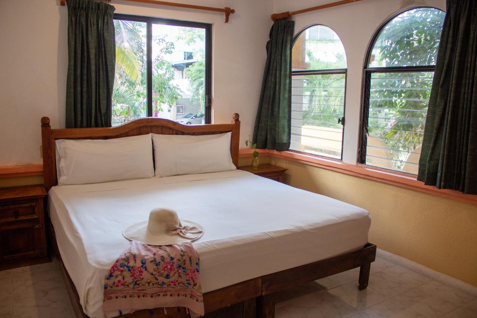 Hotel Vista Caribe 5Ta Av A 5 Pasos De La Playa Playa del Carmen Eksteriør bilde
