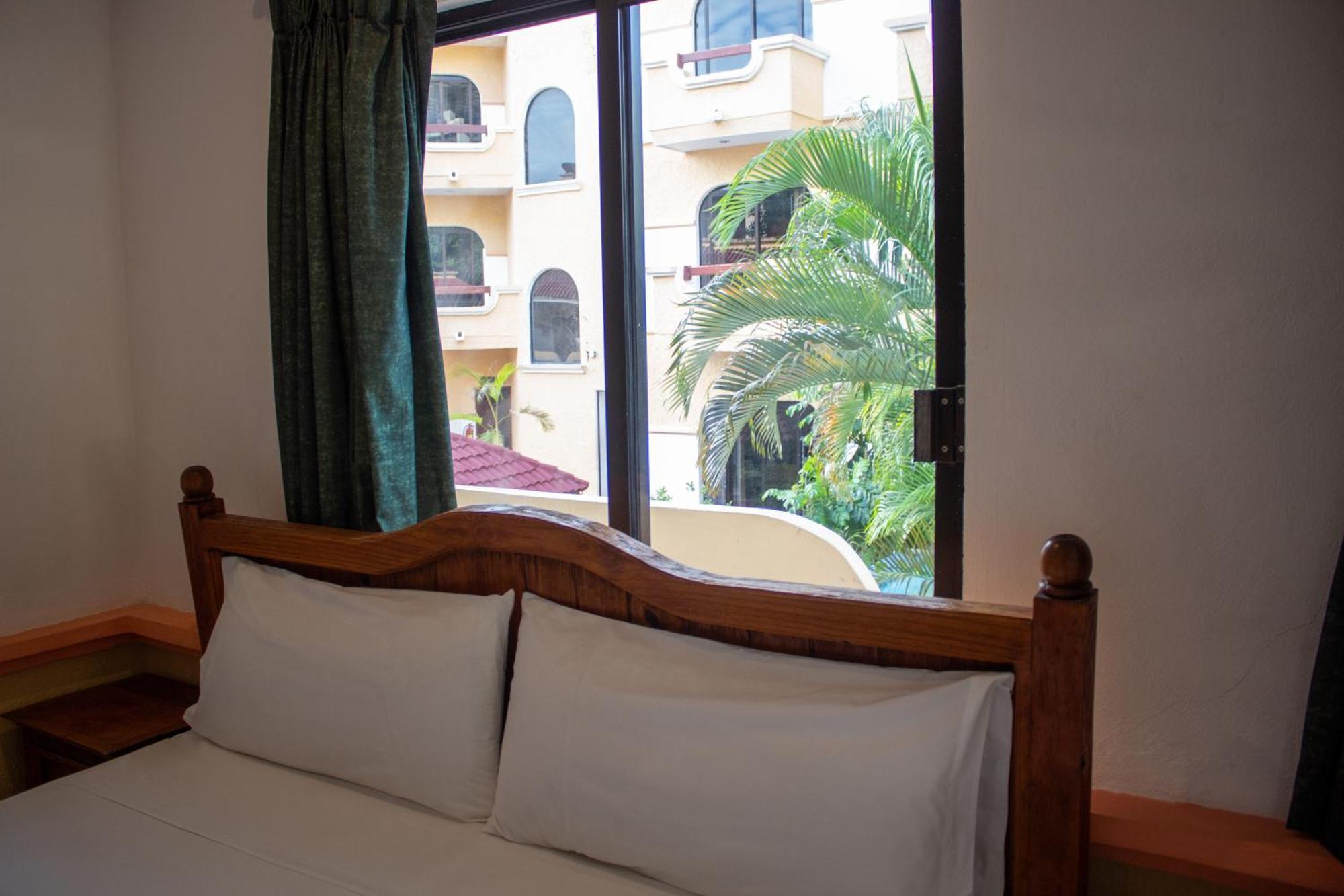 Hotel Vista Caribe 5Ta Av A 5 Pasos De La Playa Playa del Carmen Eksteriør bilde