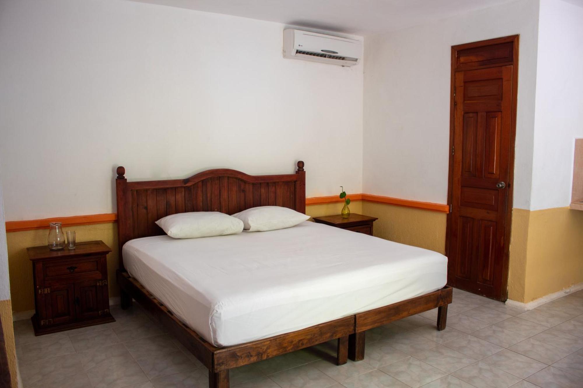 Hotel Vista Caribe 5Ta Av A 5 Pasos De La Playa Playa del Carmen Eksteriør bilde