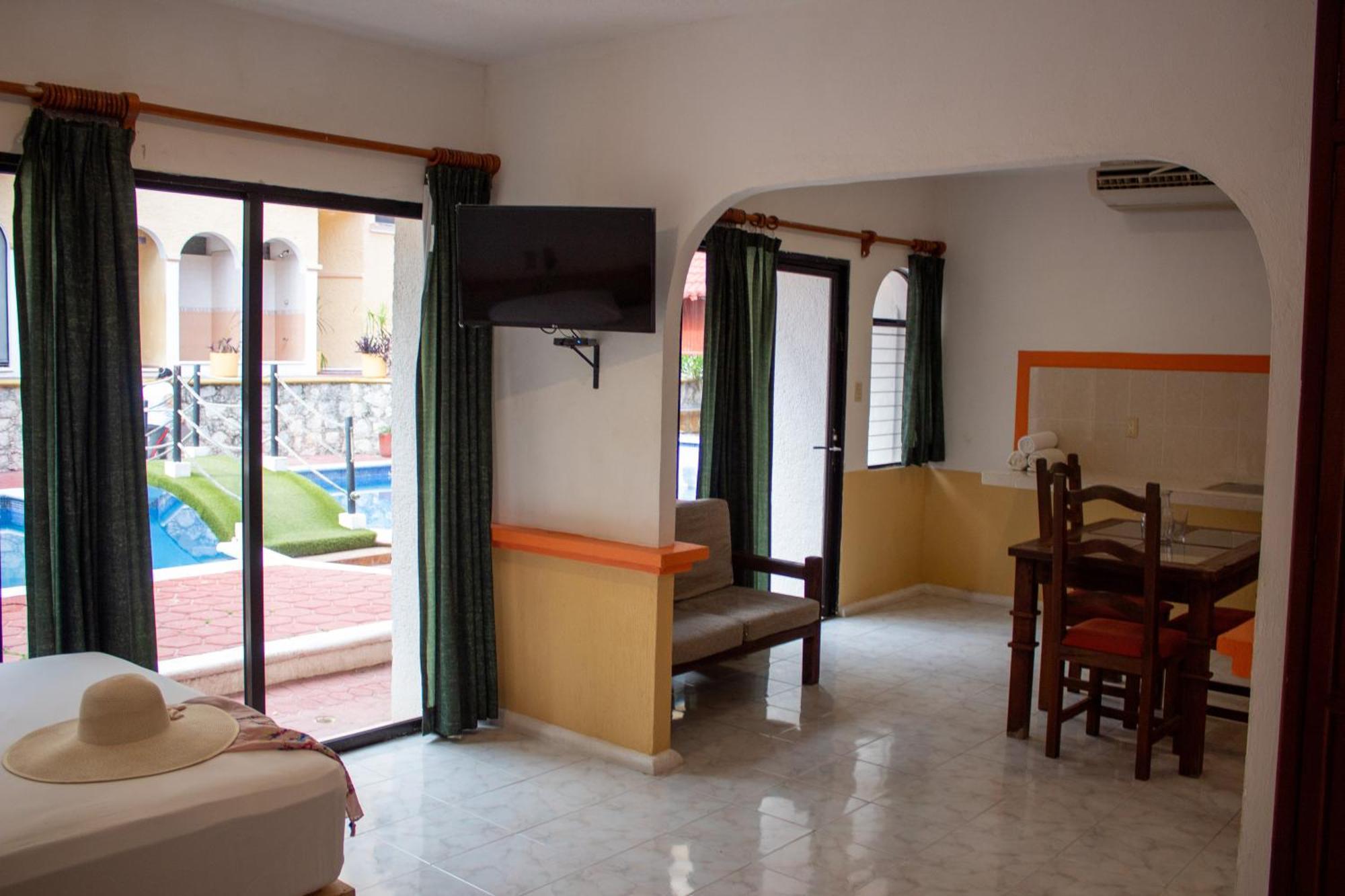 Hotel Vista Caribe 5Ta Av A 5 Pasos De La Playa Playa del Carmen Eksteriør bilde
